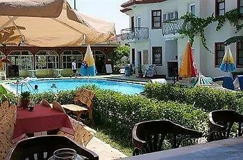 Dost Otel 3*