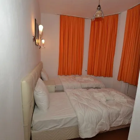 Dost Otel 3*